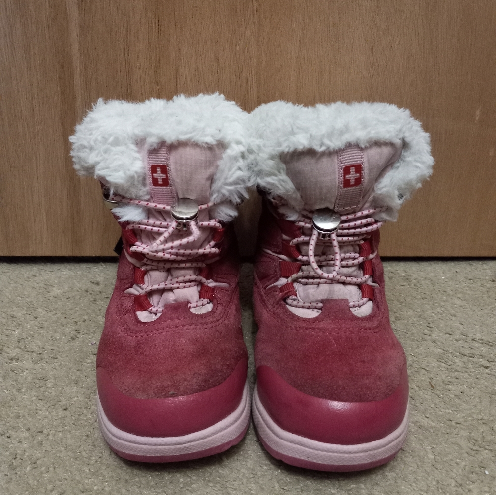 Swisstech 400g size 7 toddler shoes